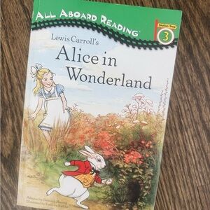 Children’s Alice in Wonderland Book * New